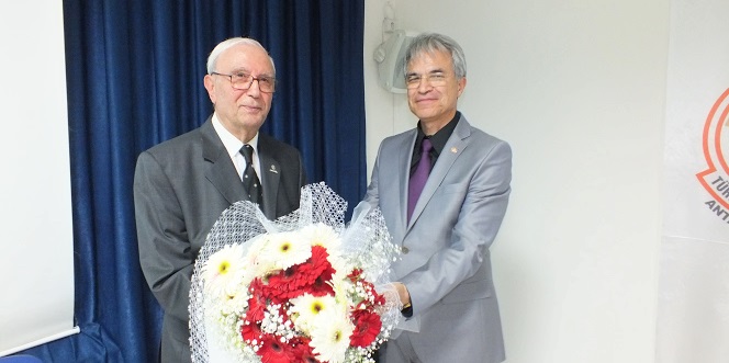Dr.Sadık &Ouml;zen Sunumu